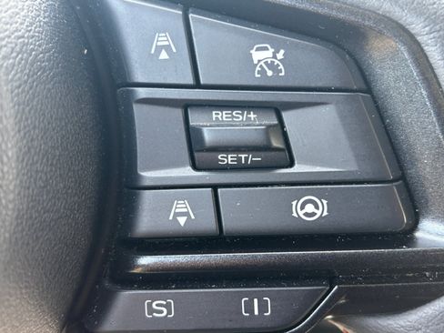 Certified 2025 Subaru Crosstrek 2.5i Limited AWD/4WD image 18
