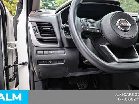 Used 2023 Nissan Rogue SV FWD image 20