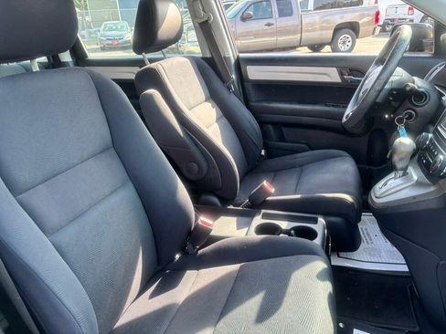 Used 2011 Honda CR-V LX image 25