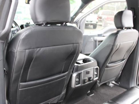 Used 2019 Ford F150 XLT w/ Equipment Group 302A Luxury AWD/4WD image 31