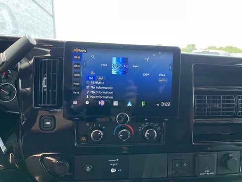 New 2026 GMC Savana 2500 w/ Driver Convenience Package RWD image 29