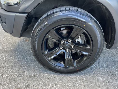 Used 2024 RAM 1500 Warlock RWD image 12