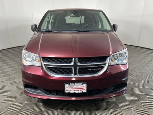 Used 2020 Dodge Grand Caravan SE w/ UConnect Hands-Free Group FWD image 6