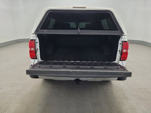 Used 2018 Chevrolet Silverado 1500 LT w/ All Star Edition AWD/4WD image 29