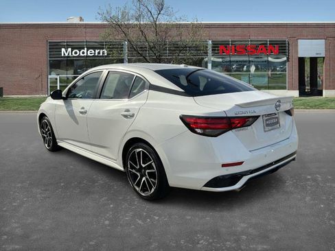 Certified 2024 Nissan Sentra SR w/ SR Premium Package image 2