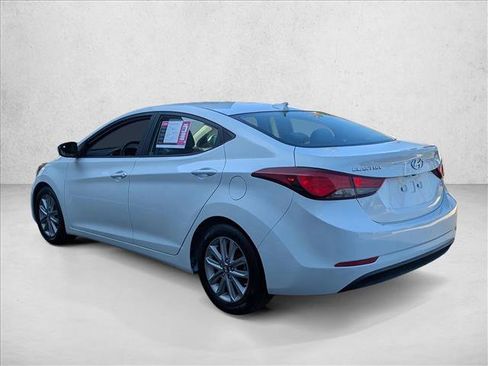Used 2016 Hyundai Elantra SE w/ Option Group 02 image 7