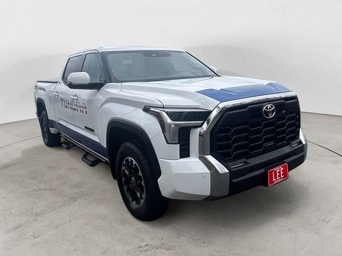 Used 2022 Toyota Tundra SR5 w/ TRD Off-Road Premium Package AWD/4WD image 7