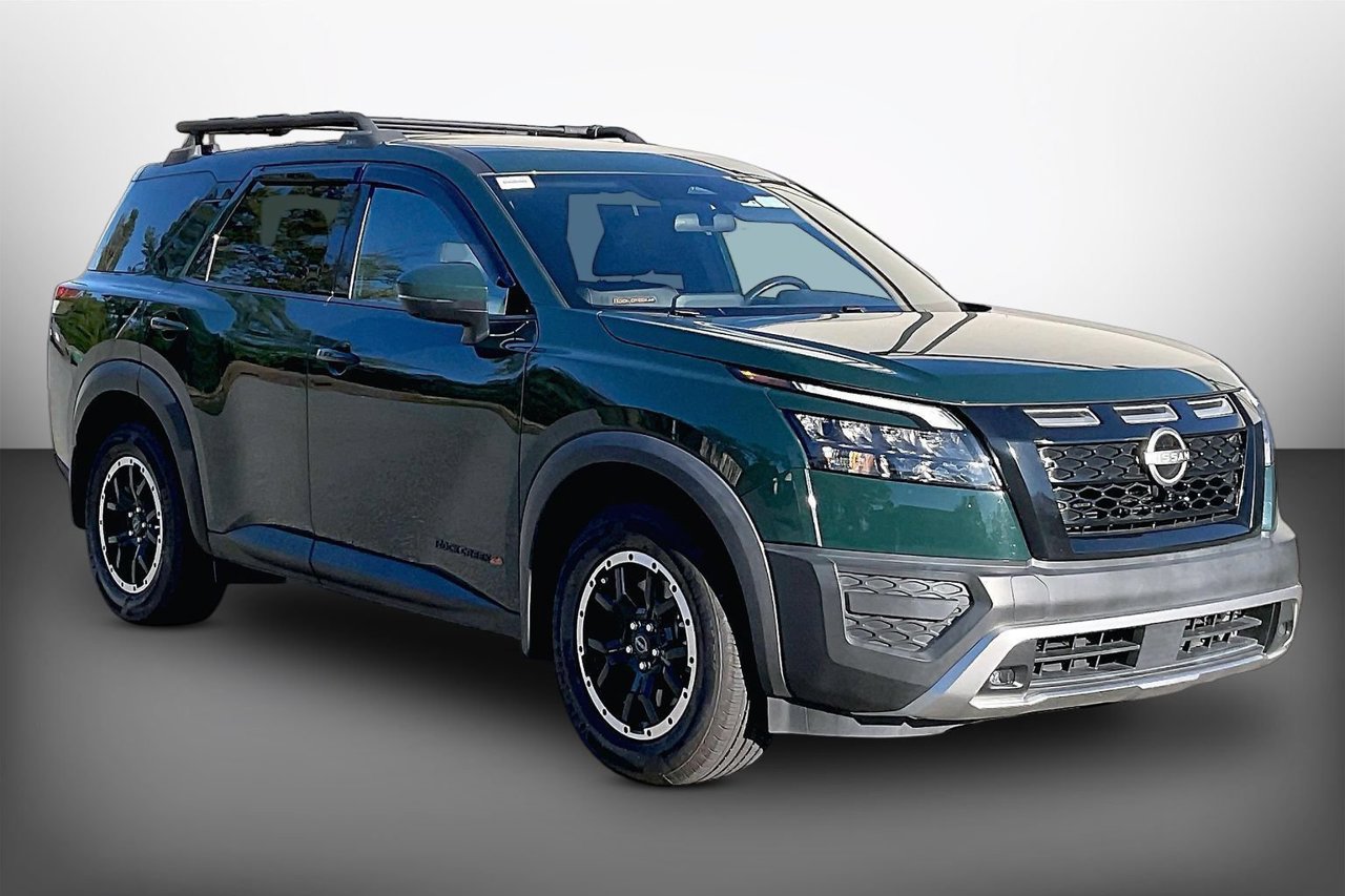 Used 2023 Nissan Pathfinder Rock Creek AWD/4WD image 1