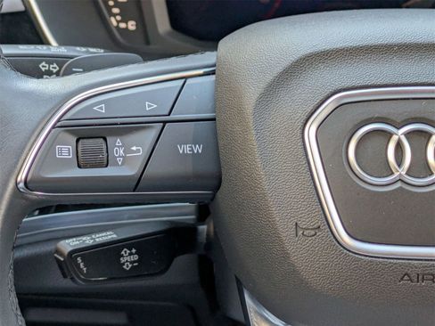 Used 2023 Audi Q3 2.0T Premium w/ Convenience Package image 10