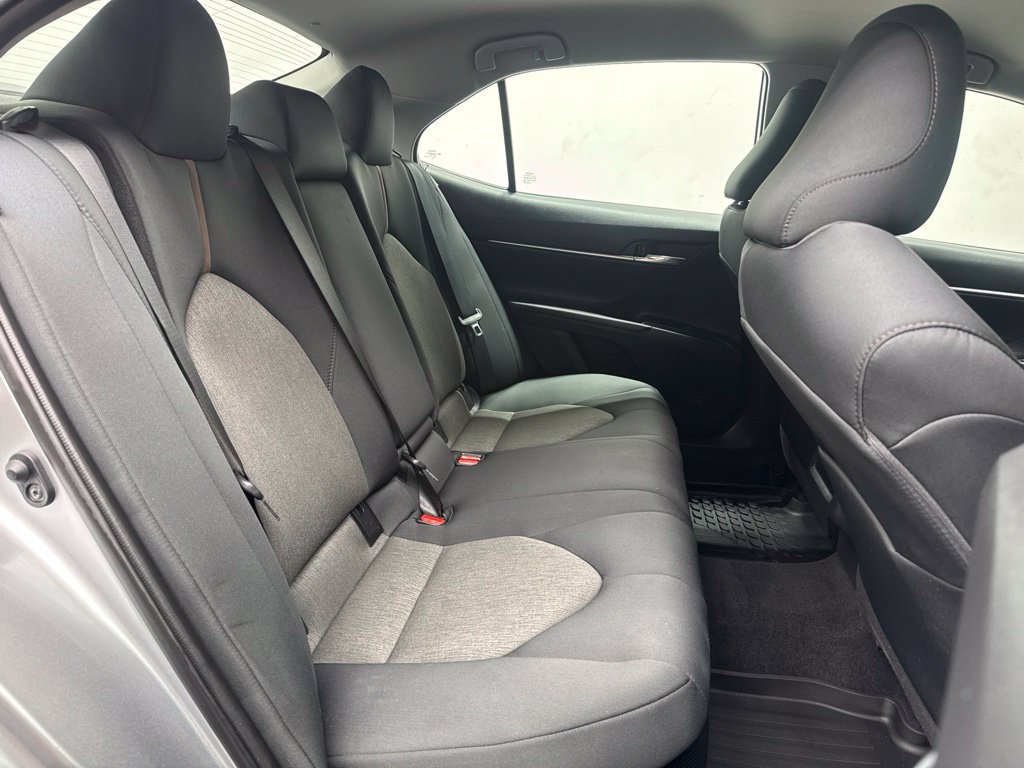 Used 2020 Toyota Camry LE w/ Fleet Convenience Package FWD image 20