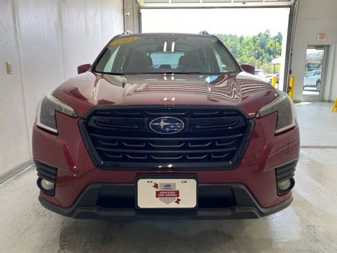 Certified 2023 Subaru Forester Premium AWD/4WD image 4