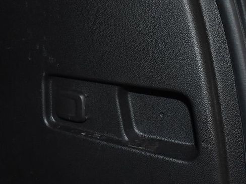 Used 2021 GMC Acadia AT4 w/ Preferred Package image 38