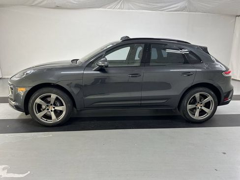 Certified 2023 Porsche Macan AWD/4WD image 6