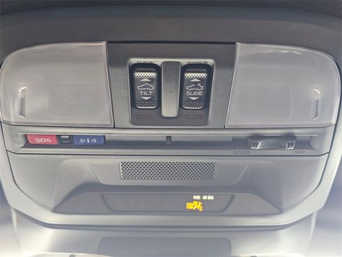 Used 2025 Subaru Crosstrek 2.5i Sport w/ Crosstrek Mirror Package image 33