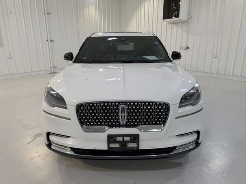 Used 2020 Lincoln Aviator Reserve w/ Equipment Group 201A AWD/4WD image 8