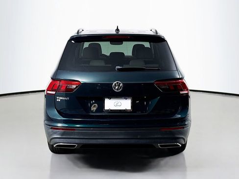 Used 2019 Volkswagen Tiguan SE w/ Panoramic Sunroof Package FWD image 6