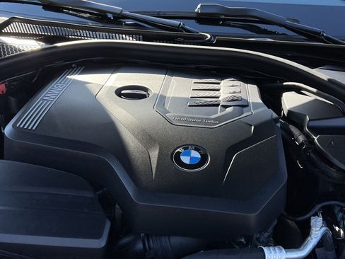 Used 2022 BMW 330i xDrive Sedan w/ Premium Package 2 AWD/4WD image 38