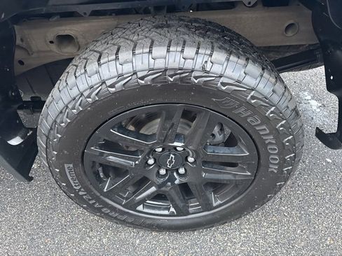 Used 2023 Chevrolet Silverado 1500 RST image 23