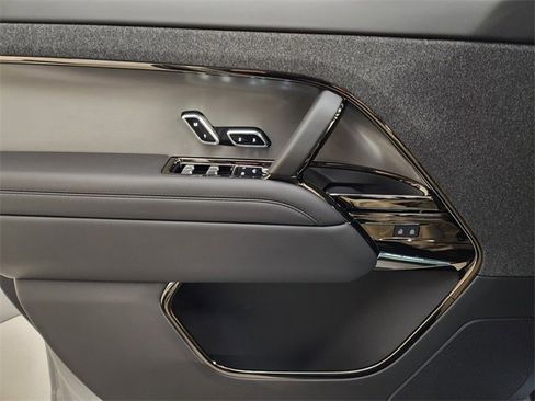 New 2026 Land Rover Range Rover Sport Dynamic SE image 23