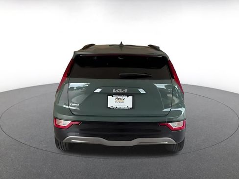 Used 2024 Kia Niro Wind FWD image 11