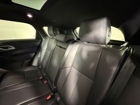 New 2026 Land Rover Range Rover Velar Dynamic SE image 30