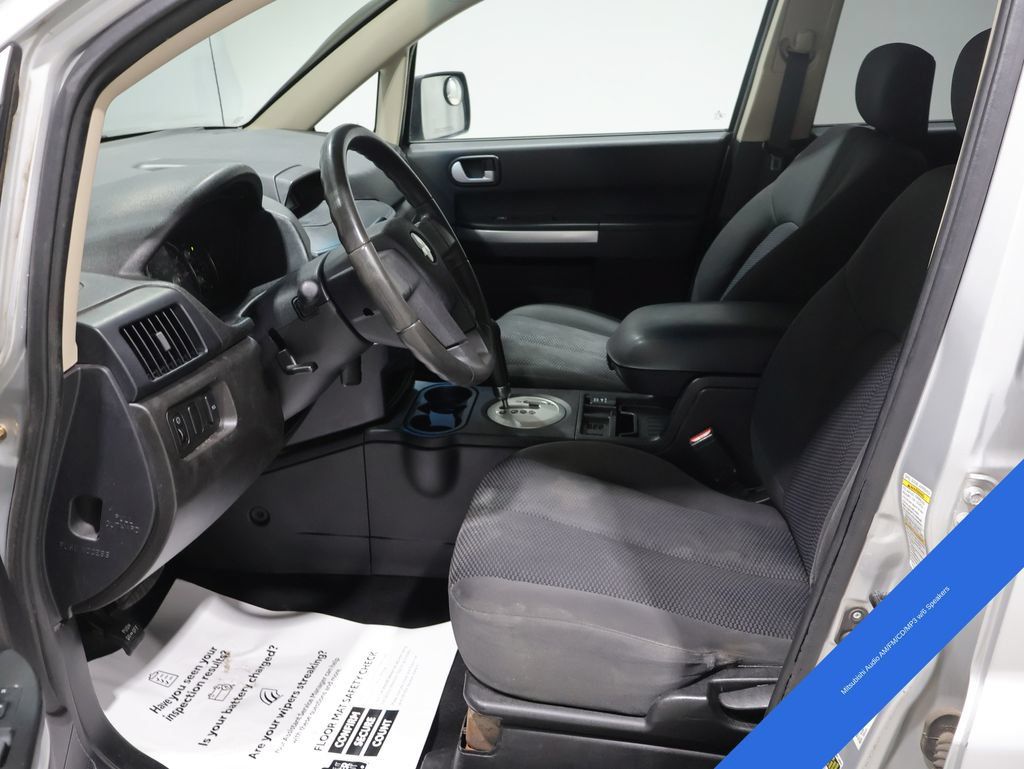 Used 2008 Mitsubishi Endeavor LS AWD/4WD image 2