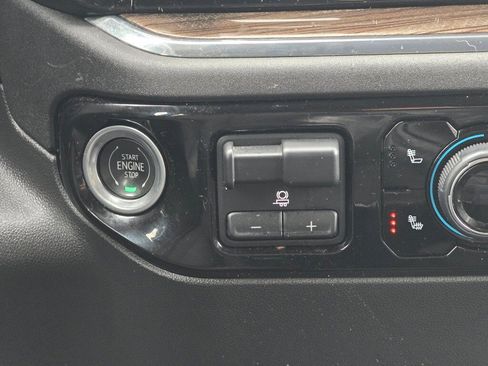 Used 2023 Chevrolet Silverado 1500 LT image 16