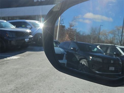 Used 2023 Kia Telluride S image 20