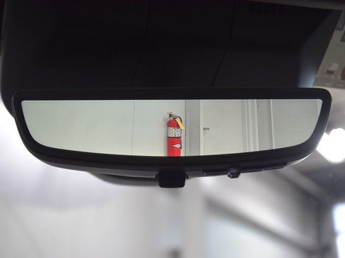 Used 2024 Cadillac Escalade ESV Sport Platinum w/ LPO, ONYX Package AWD/4WD image 58