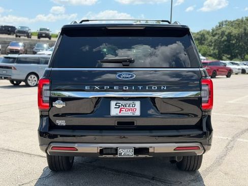 Used 2024 Ford Expedition King Ranch AWD/4WD image 6