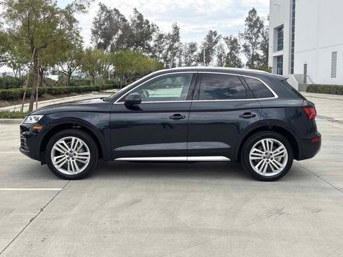 Used 2019 Audi Q5 2.0T Premium Plus w/ Premium Plus Package AWD/4WD image 6