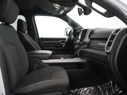 Used 2019 RAM 1500 Big Horn image 12