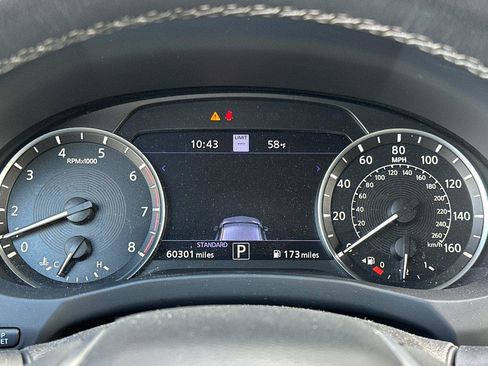 Used 2022 INFINITI QX50 Essential w/ Cargo Package image 25