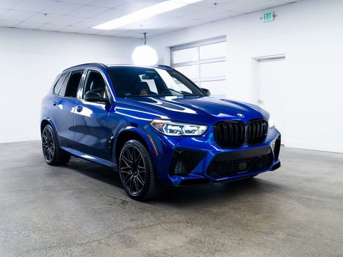 Used 2021 BMW X5 M w/ Competition Package image 29