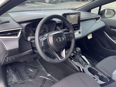 Used 2025 Toyota Corolla SE image 14