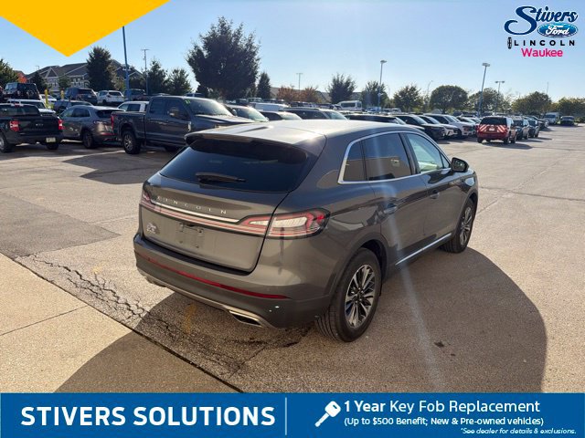 Used 2023 Lincoln Nautilus FWD w/ Premium Package image 7