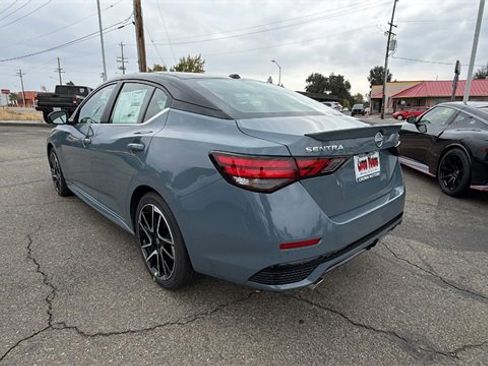 New 2025 Nissan Sentra SR image 6