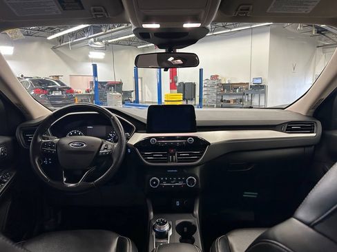 Used 2020 Ford Escape SEL FWD image 18