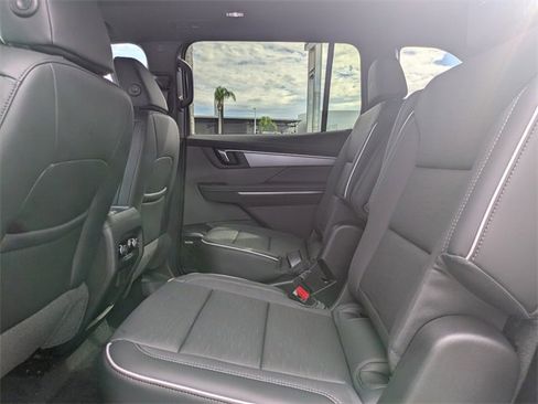 New 2026 Buick Enclave Sport Touring w/ Power Package image 17