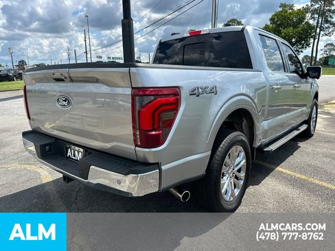 Used 2025 Ford F150 Lariat w/ Equipment Group 501A Mid AWD/4WD image 5