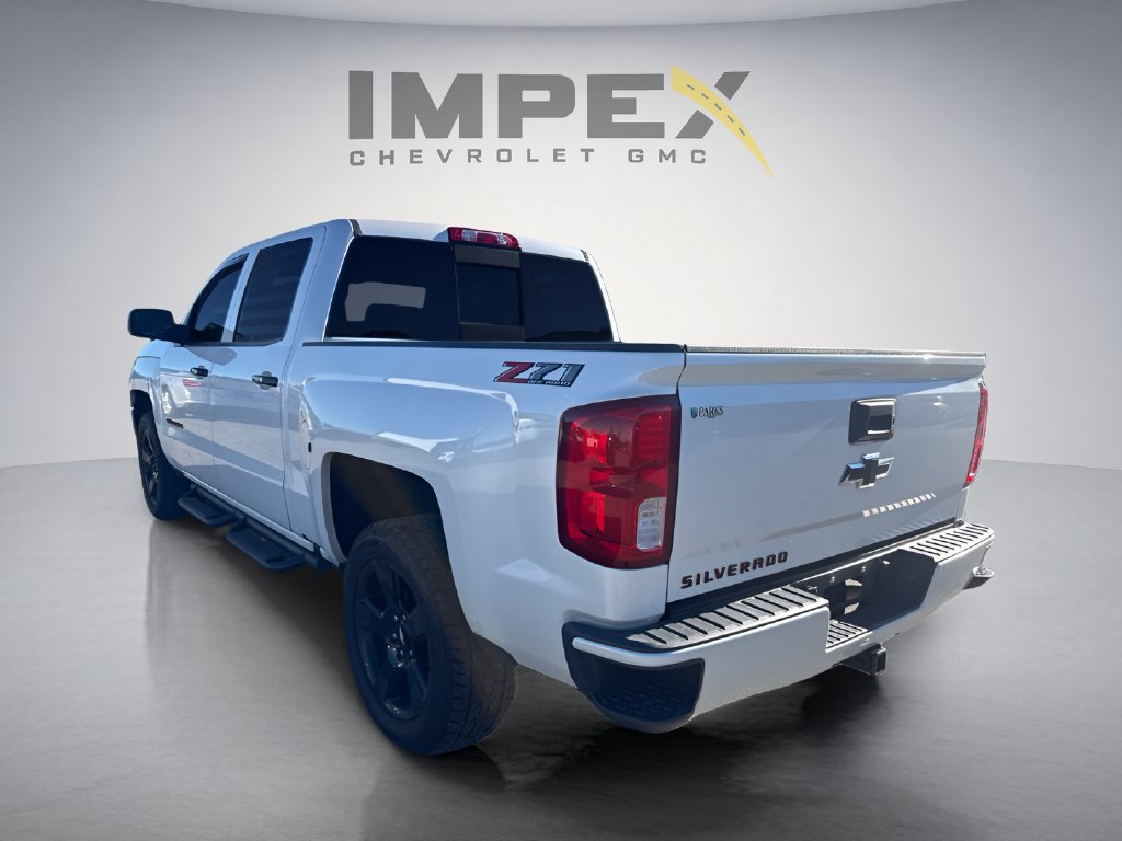 Used 2018 Chevrolet Silverado 1500 LTZ Z71 w/ Redline Edition AWD/4WD image 3