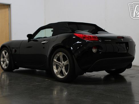 Used 2006 Pontiac Solstice Convertible w/ Premium Package image 36