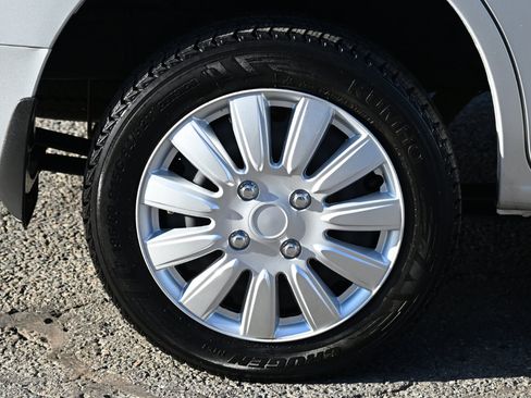 Used 2020 Nissan NV200 SV w/ Back Door Glass Package image 40