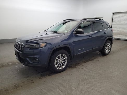 Used 2022 Jeep Cherokee Latitude Lux AWD/4WD image 2