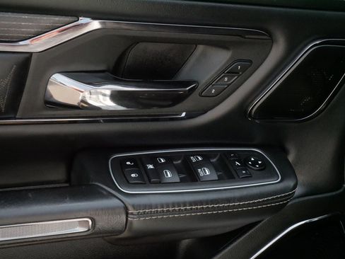 Used 2022 RAM 1500 Limited AWD/4WD image 19