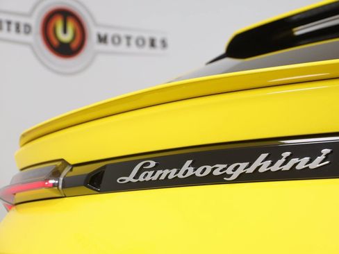 Used 2019 Lamborghini Urus image 78