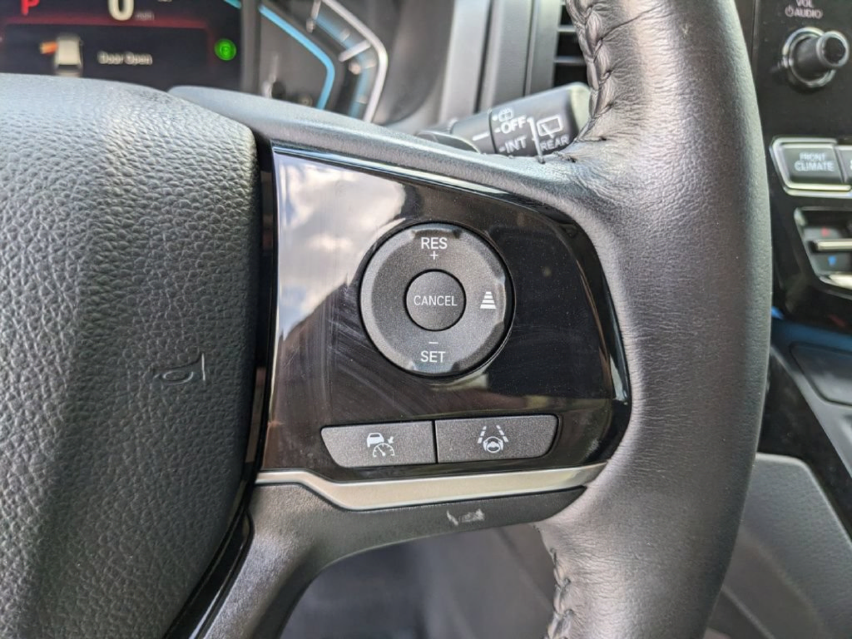 Used 2022 Honda Odyssey Touring image 11