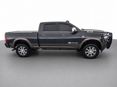 Used 2021 RAM 2500 Limited AWD/4WD image 4