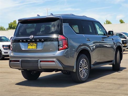 New 2025 Nissan Armada SL image 4