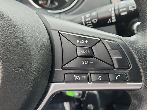 Used 2020 Nissan Rogue Sport S FWD image 18